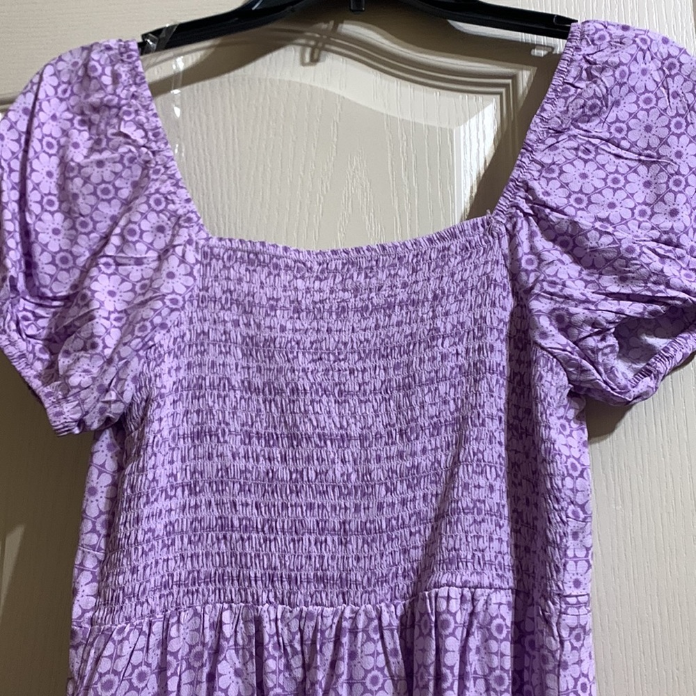 Dress - Picture 3 of 3